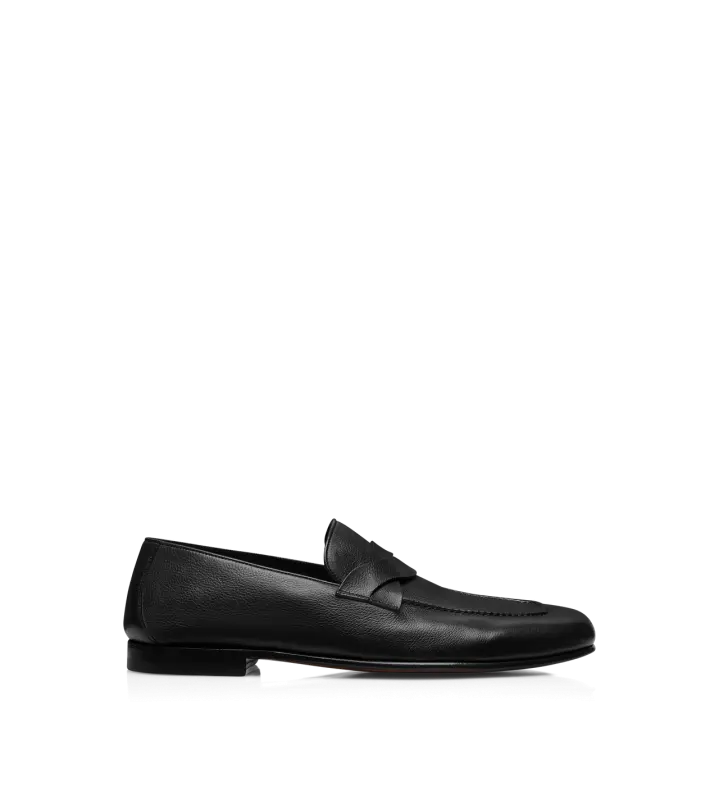 SOFT SUPPLE LEATHER GIGI TWISTED BAND LOAFER online